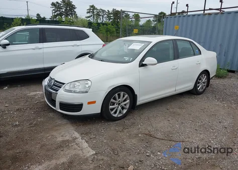 2010 Volkswagen Jetta Limited Edition from USA, damaged, VIN 3VWRZ7AJ4AM123924